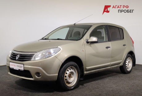 Renault Sandero 2011 года с пробегом 184 869 км