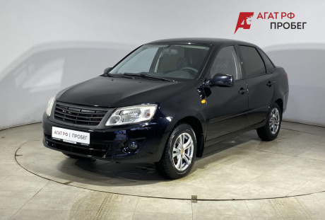 LADA Granta седан 2012 года с пробегом 223 650 км