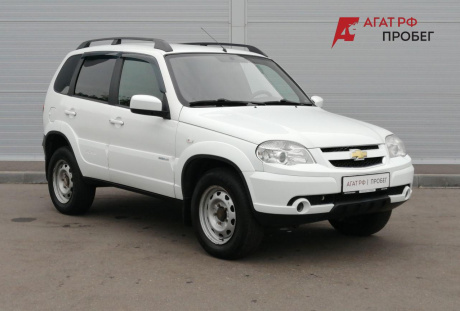 Chevrolet NIVA  2013 года с пробегом 100 000 км