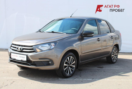 LADA Granta седан 2021 года с пробегом 68 740 км